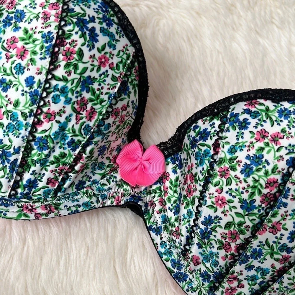 Victoria’s Secret Sexy Little Things Set - Picture 3 of 6